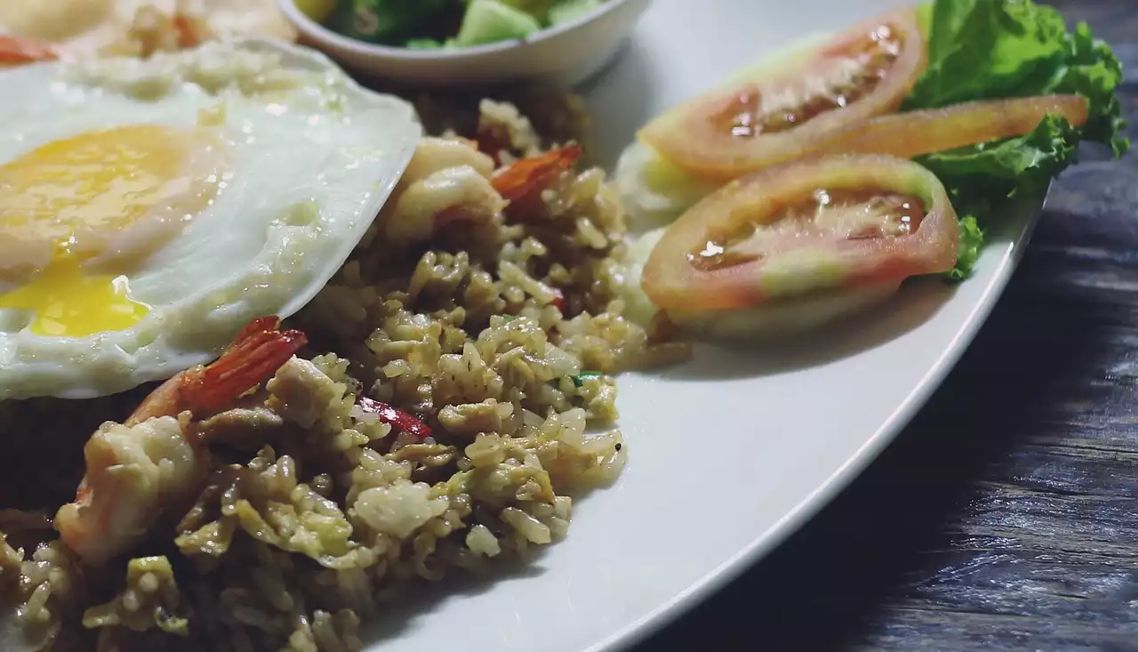 Indonesisches Essen: Ein Mosaik aus Aromen aus dem gesamten Archipel